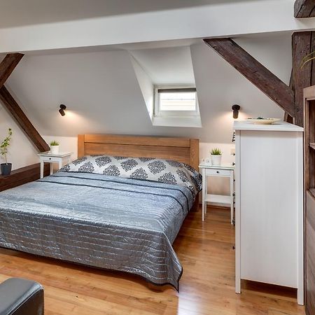 Michalska - Old Town Apartment Praha Bagian luar foto