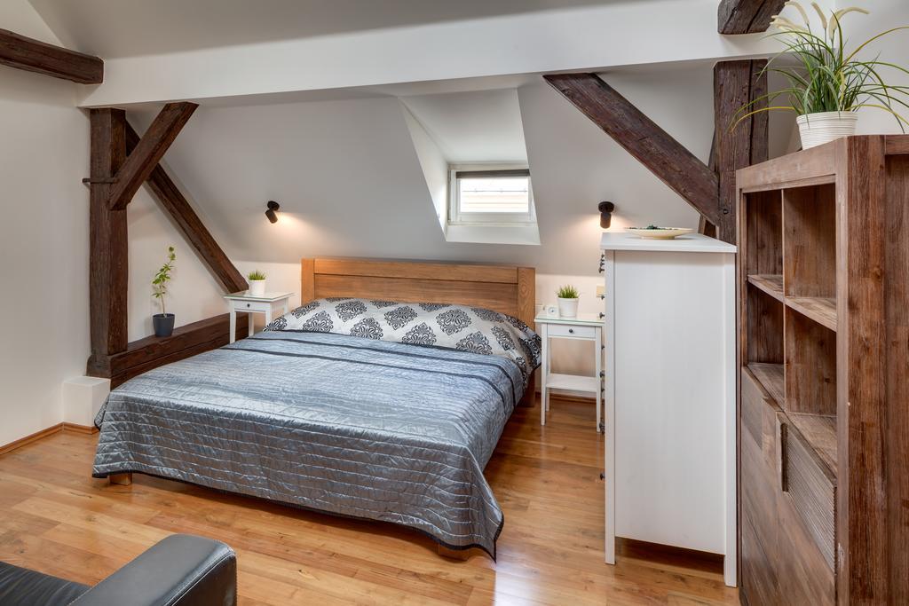 Michalska - Old Town Apartment Praha Bagian luar foto
