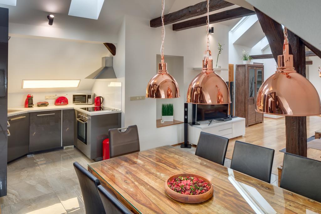 Michalska - Old Town Apartment Praha Bagian luar foto