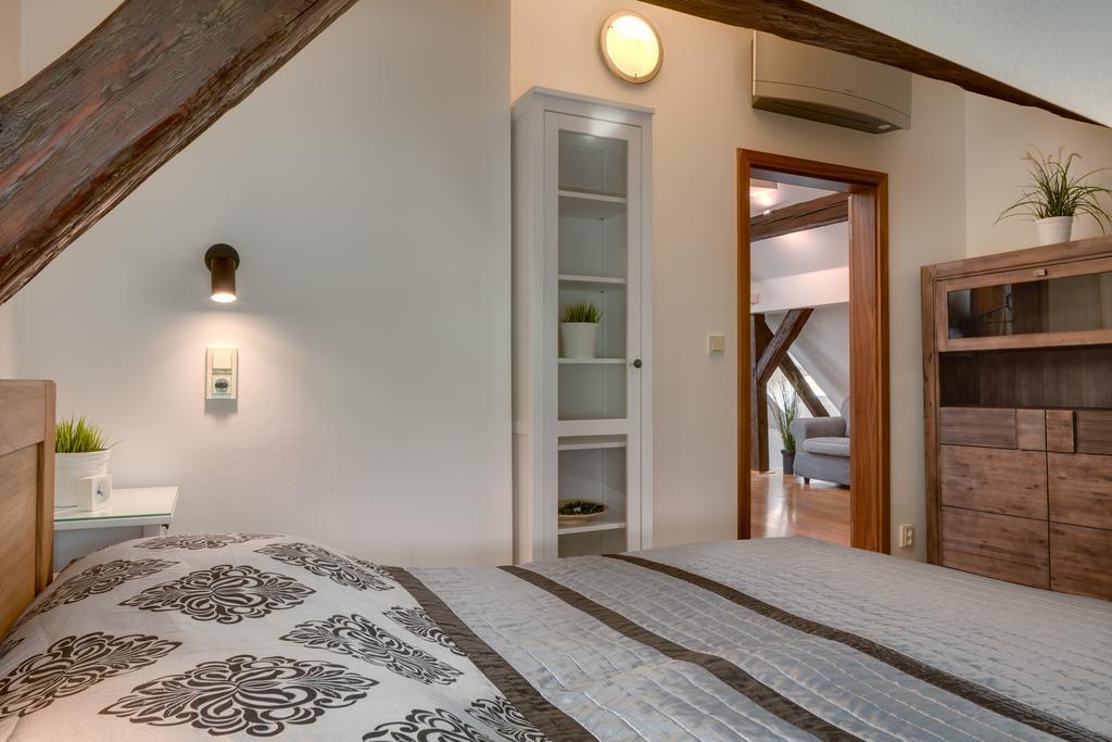 Michalska - Old Town Apartment Praha Bagian luar foto