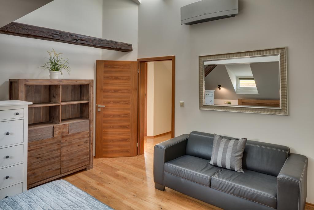 Michalska - Old Town Apartment Praha Bagian luar foto