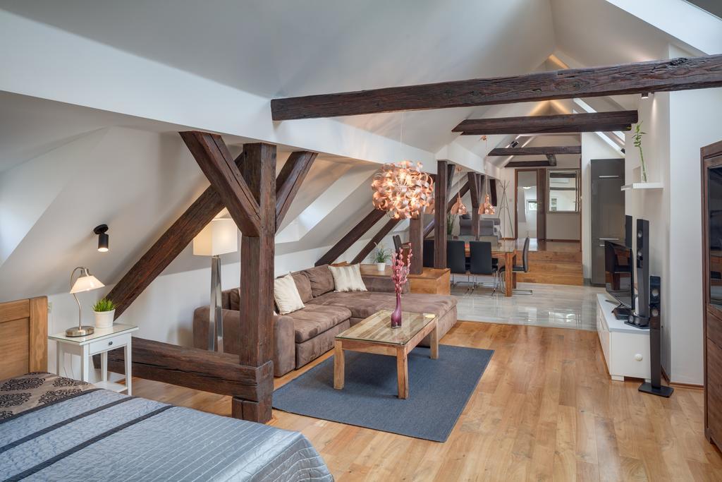 Michalska - Old Town Apartment Praha Bagian luar foto